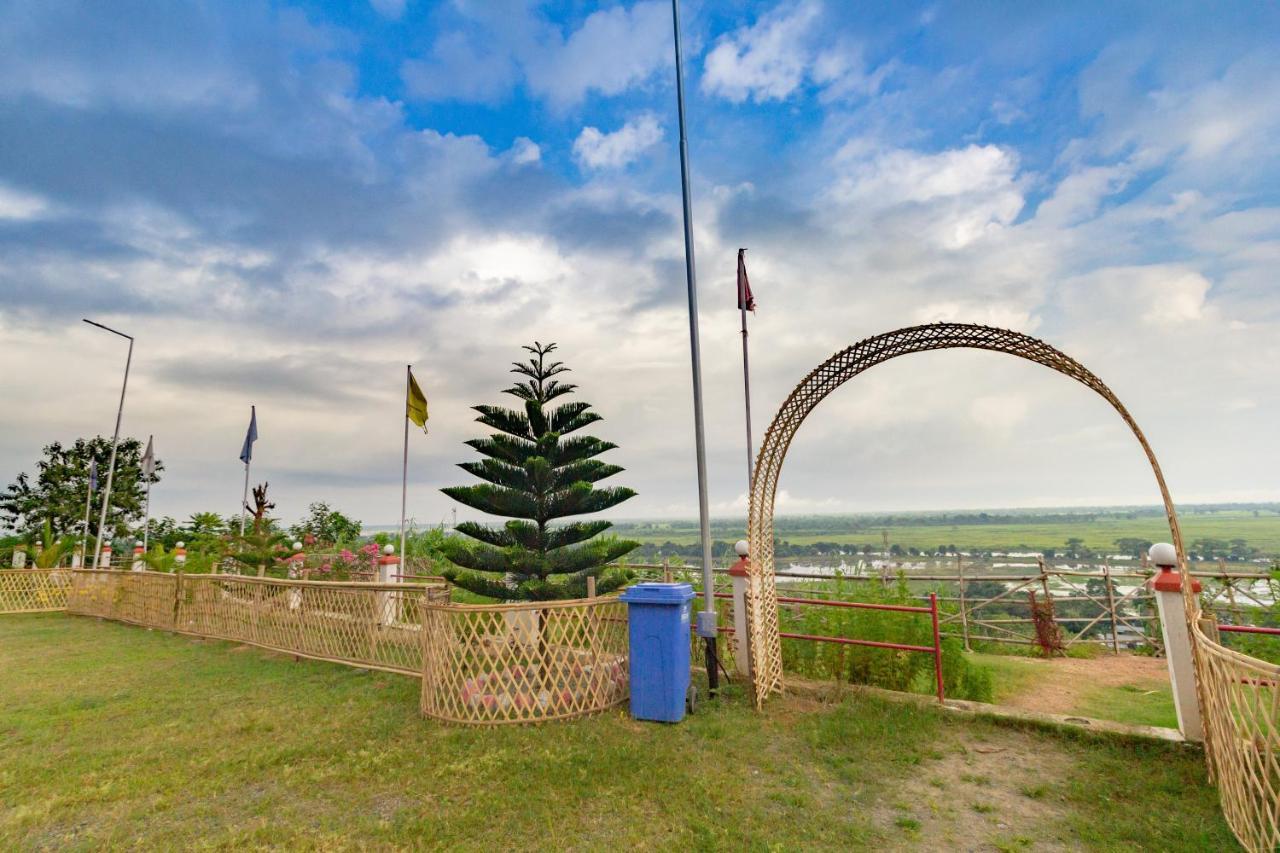 La Vue Resort Kaziranga Exterior photo